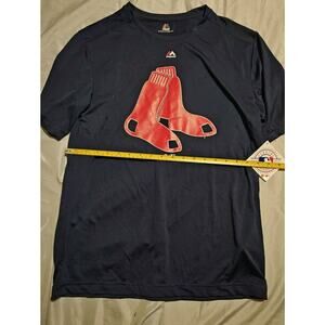 MAJESTIC COOL BASE MLB BOSTON RED SOX T-SHIRT' SIZE MEDIUM